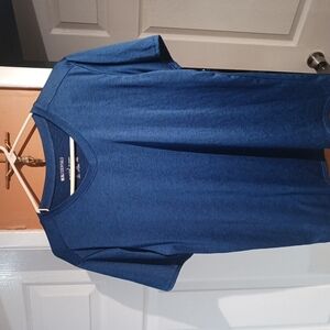 Real Essentials Mens Blue V Neck Regular Fit Short Sleeve Casual T Shirt. Size L